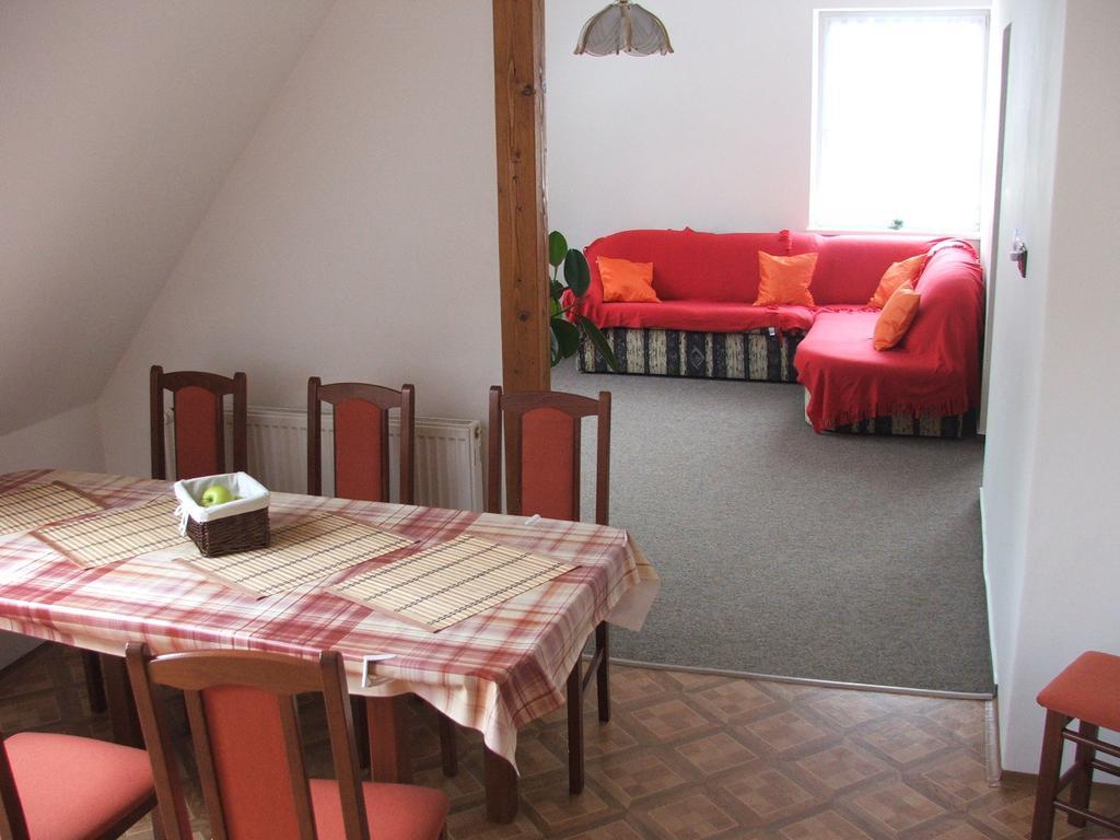 Villa Prazdninovy Dum Josefův Důl u Jablonce nad Nisou Zimmer foto
