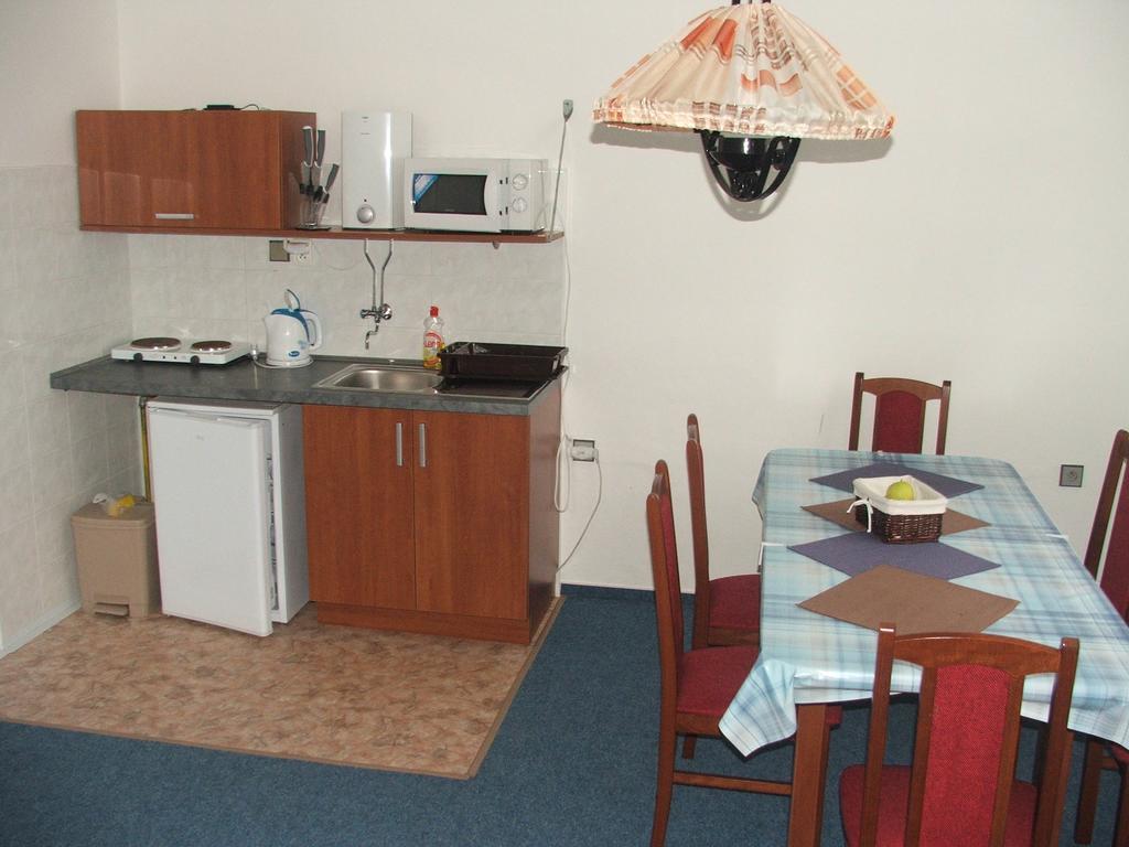 Villa Prazdninovy Dum Josefův Důl u Jablonce nad Nisou Zimmer foto