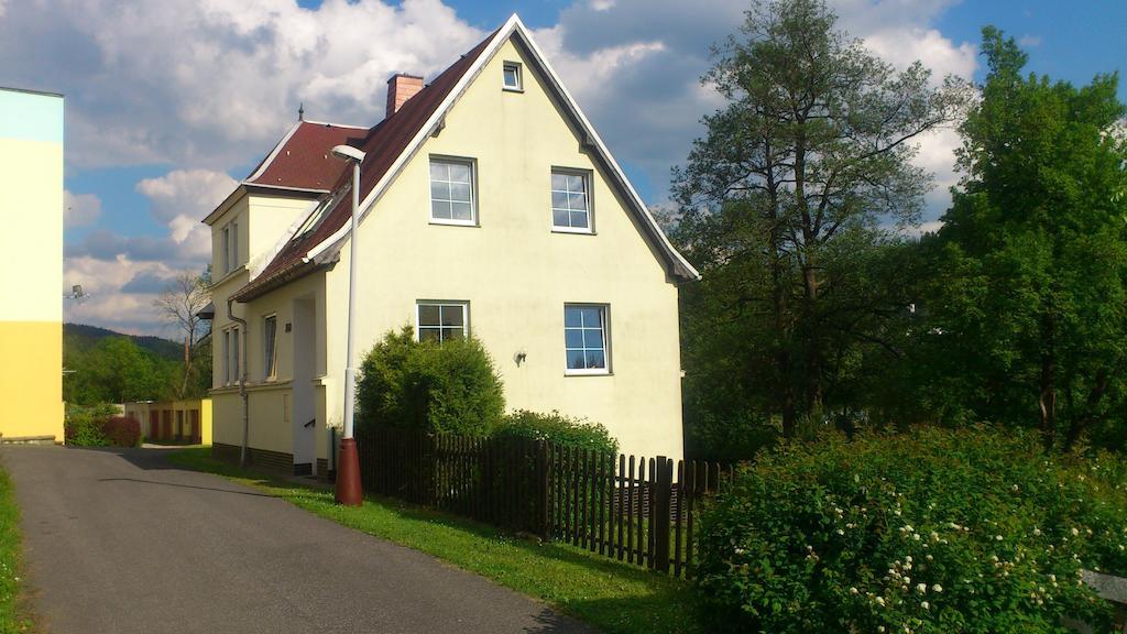 Villa Prazdninovy Dum Josefův Důl u Jablonce nad Nisou Zimmer foto